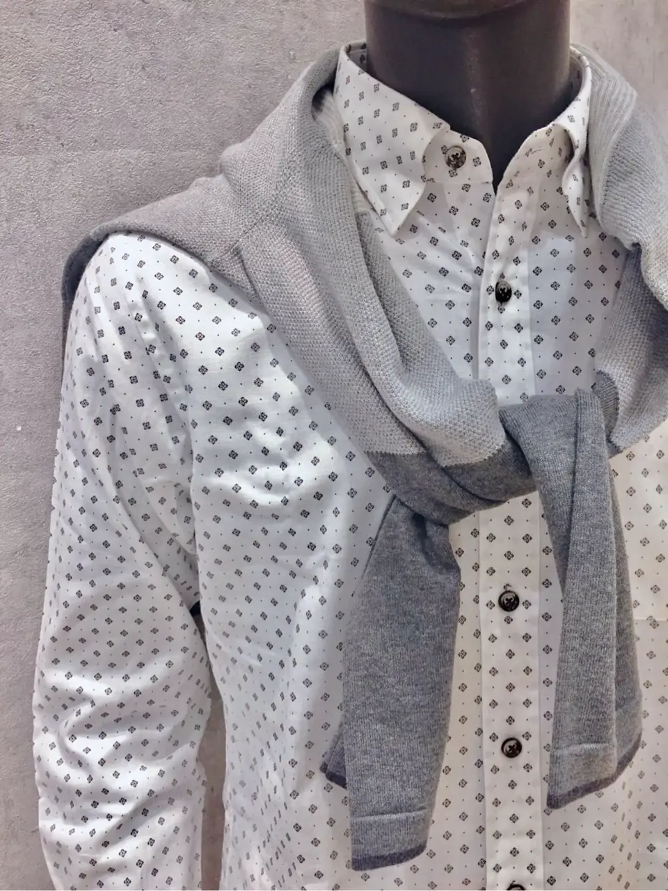 JOSEPH ABBOUD 大久 コーディネート画像