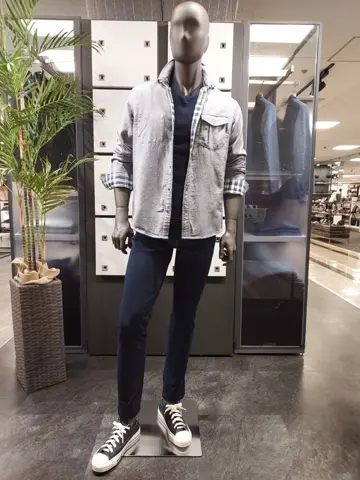 JOSEPH ABBOUD 宮下 コーディネート画像