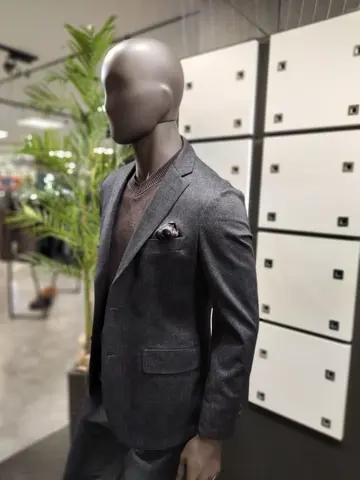 JOSEPH ABBOUD 宮下 コーディネート画像