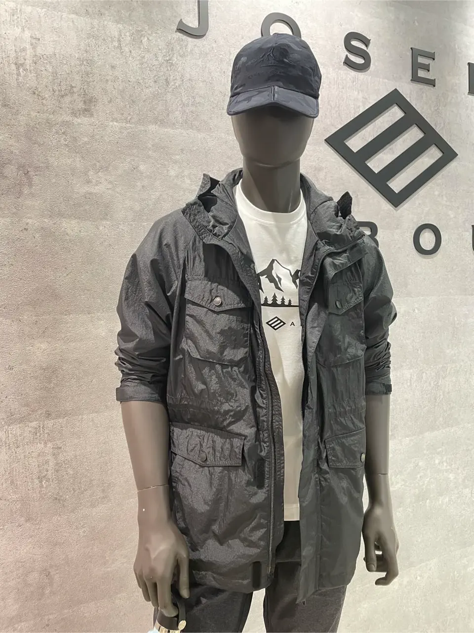 JOSEPH ABBOUD 東　 コーディネート画像