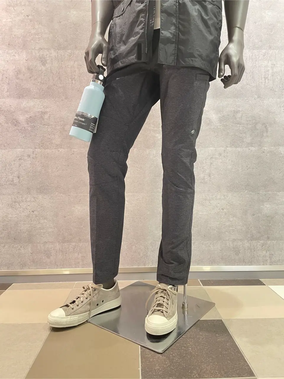 JOSEPH ABBOUD 東　 コーディネート画像