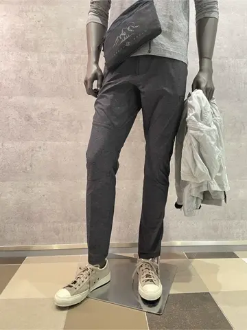 JOSEPH ABBOUD 東　 コーディネート画像