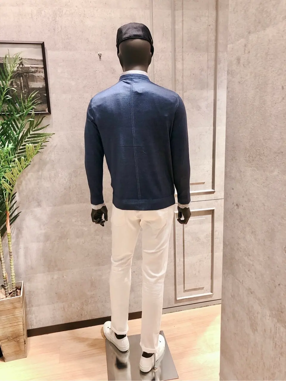 JOSEPH ABBOUD 大久 コーディネート画像