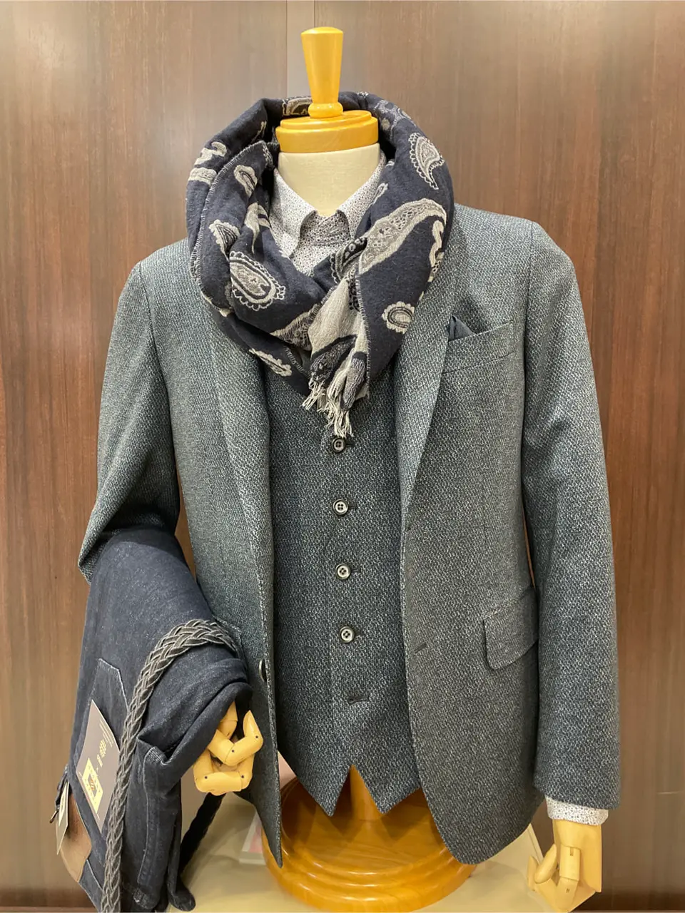 JOSEPH ABBOUD 松山 コーディネート画像