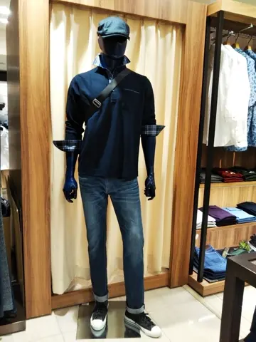 JOSEPH ABBOUD 鈴木 コーディネート画像