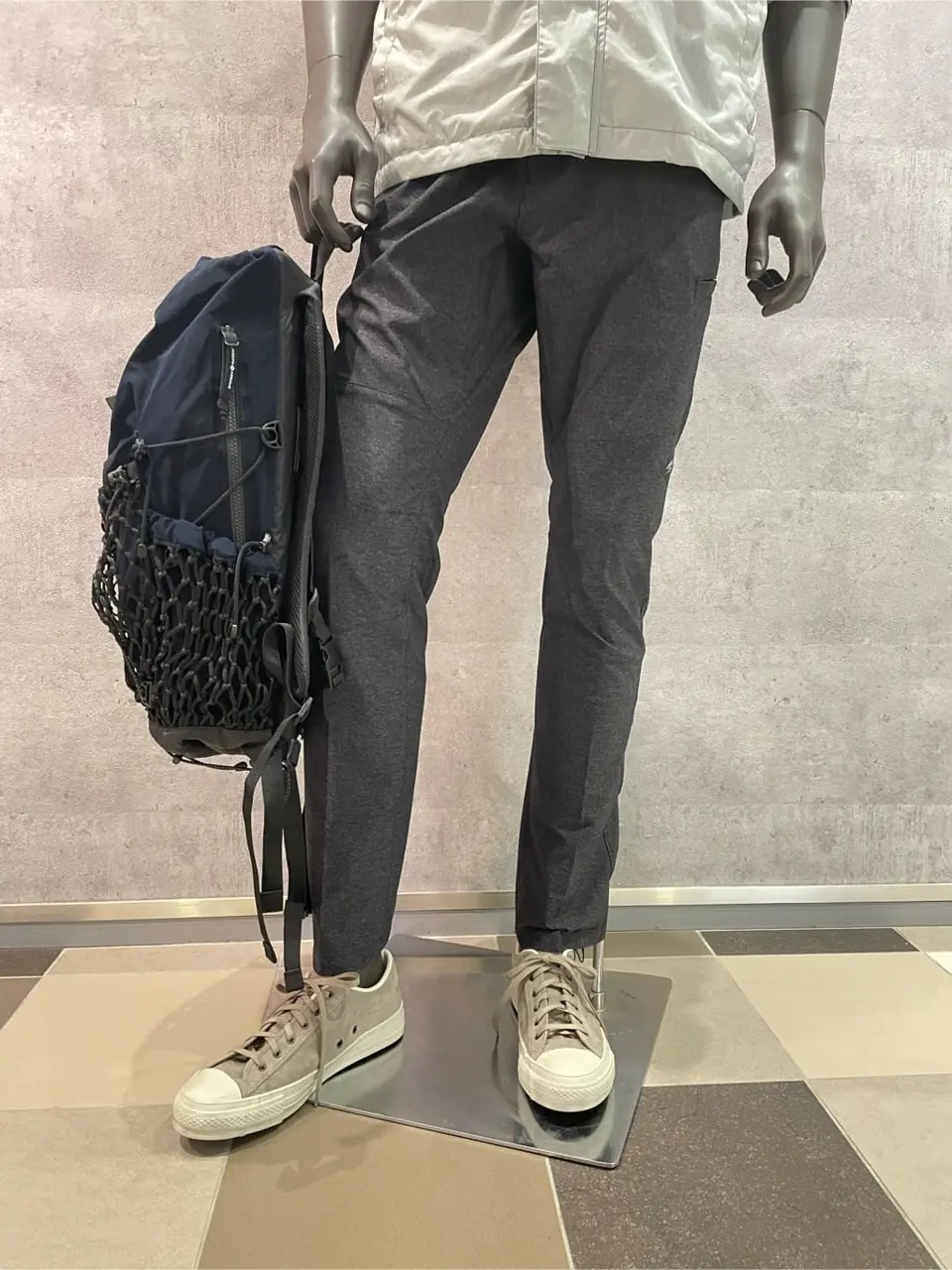 JOSEPH ABBOUD 東　 コーディネート画像