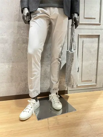 JOSEPH ABBOUD 東　 コーディネート画像