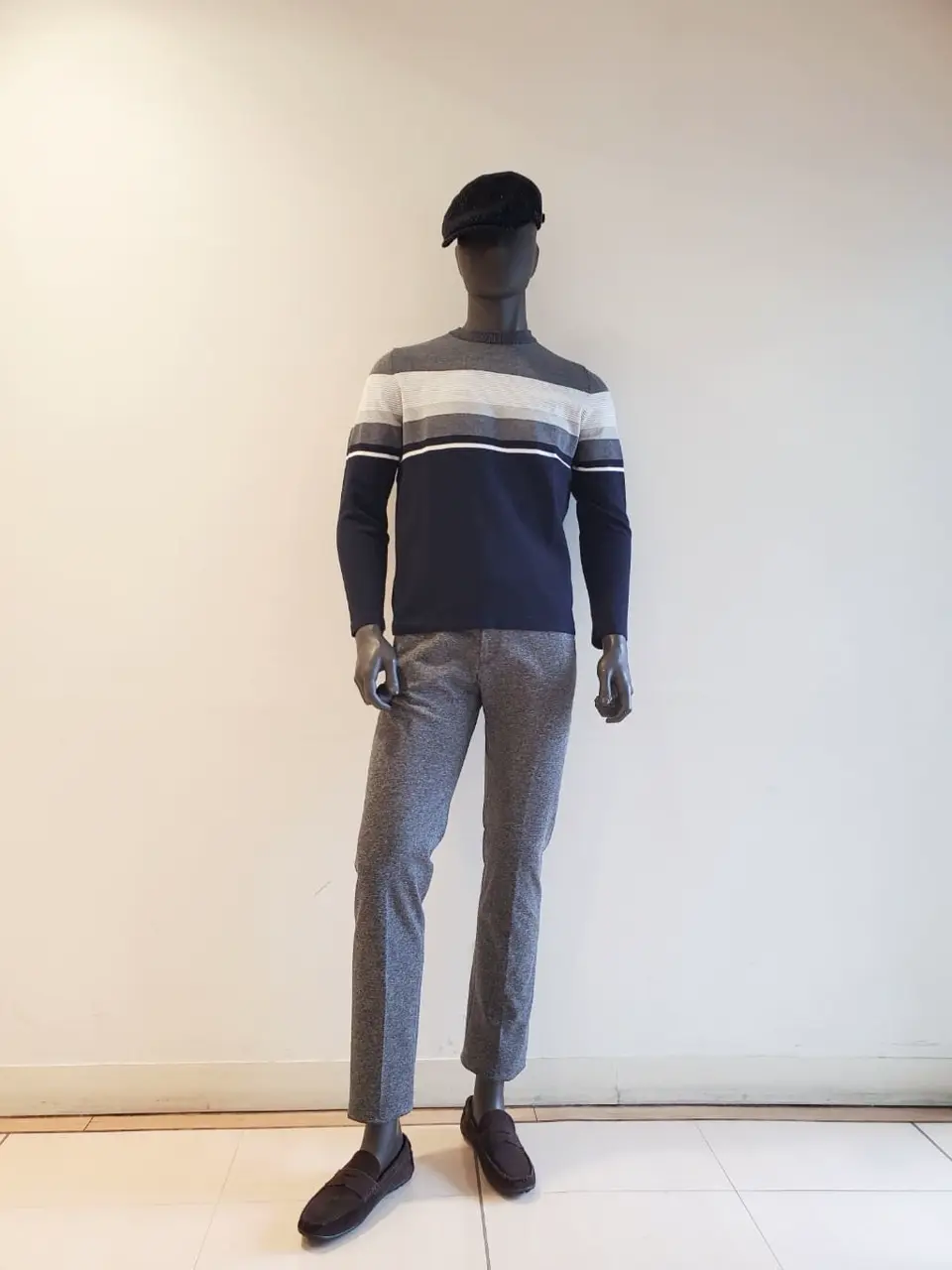 JOSEPH ABBOUD 亀井 コーディネート画像