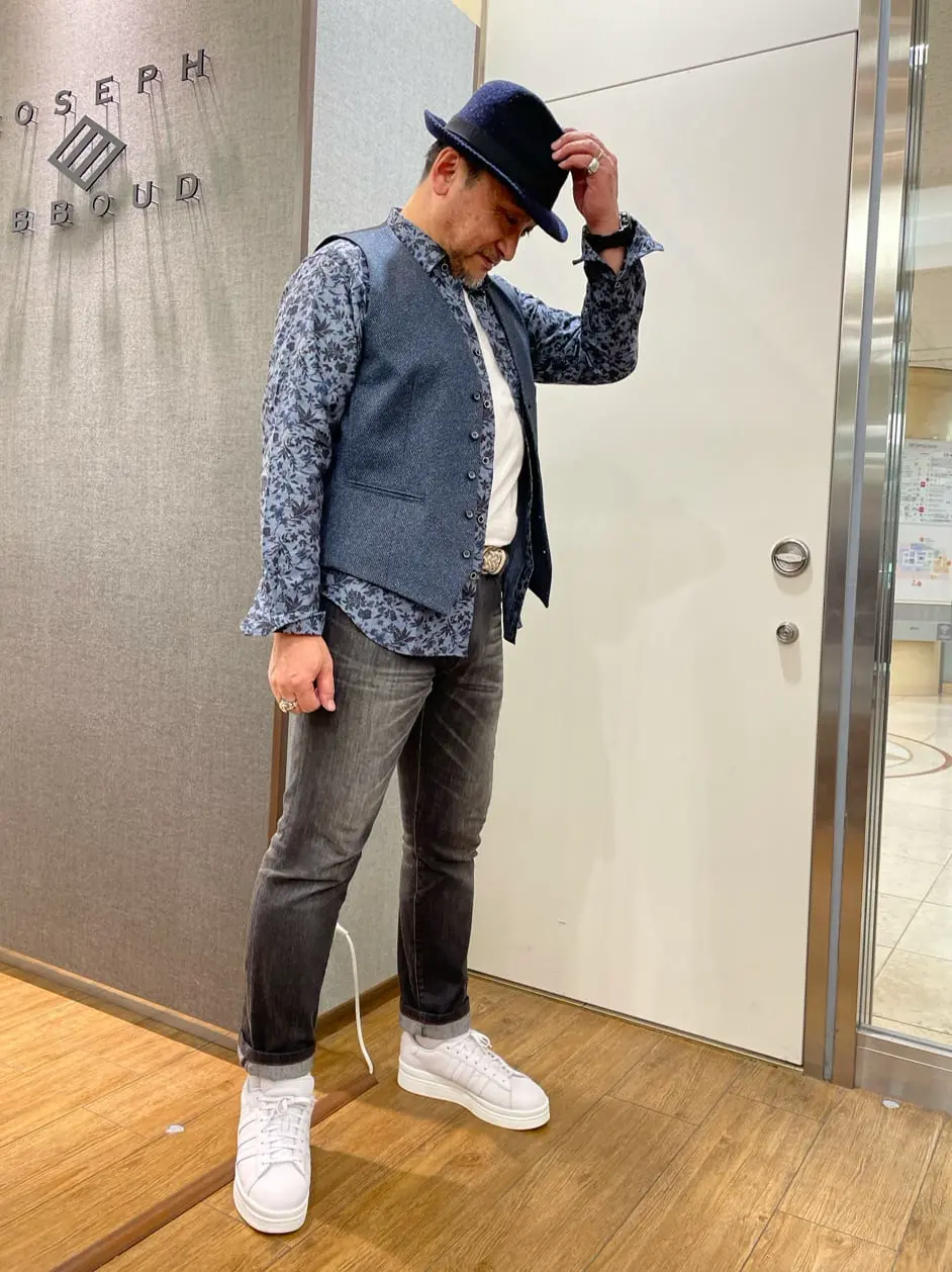 JOSEPH ABBOUD 辰見 コーディネート画像