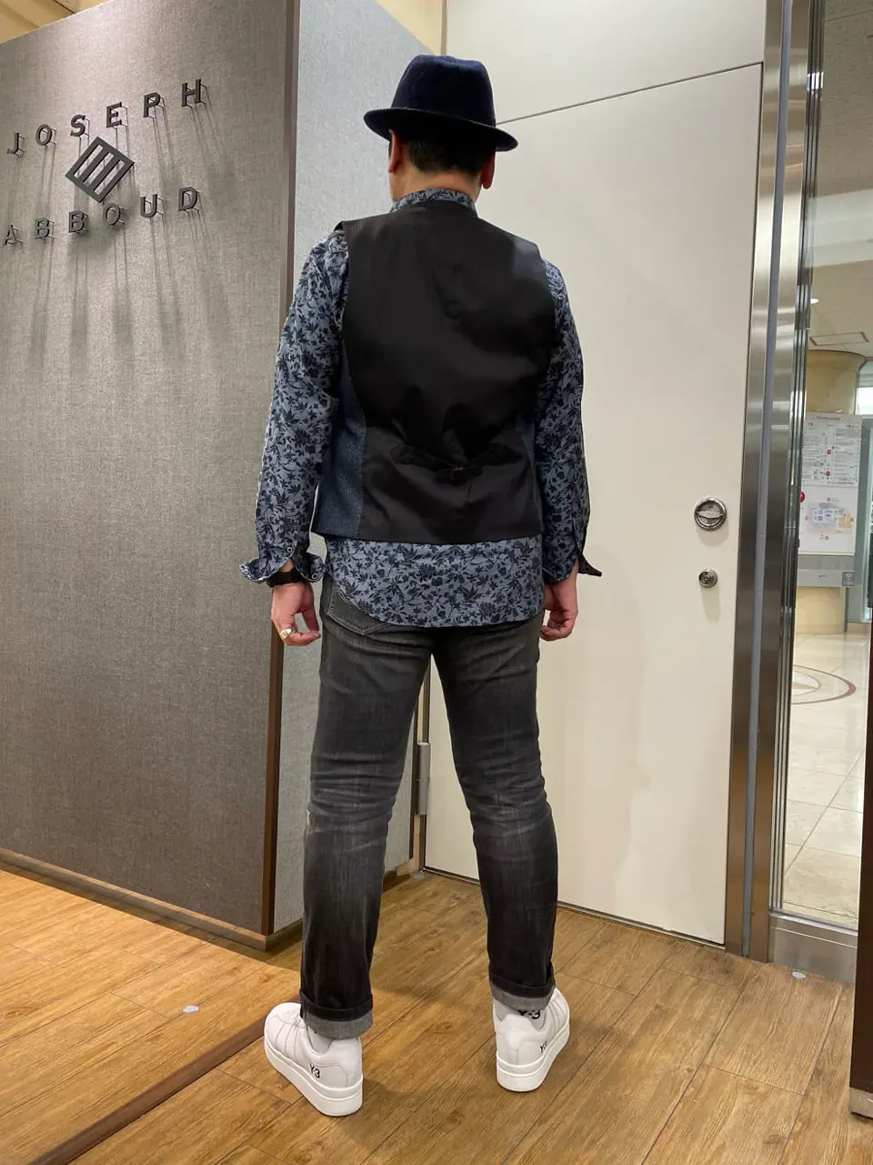 JOSEPH ABBOUD 辰見 コーディネート画像