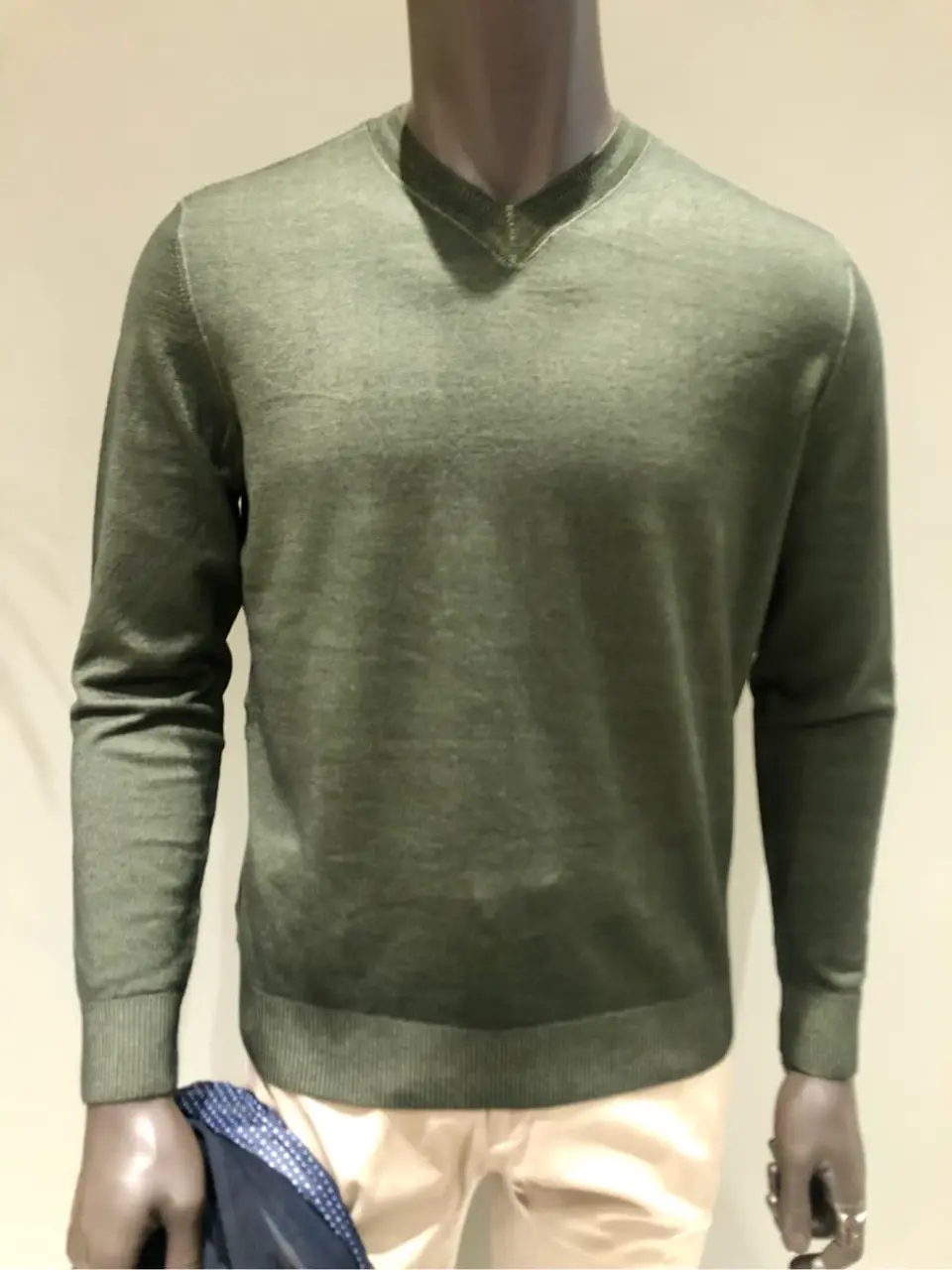 JOSEPH ABBOUD 川田 コーディネート画像