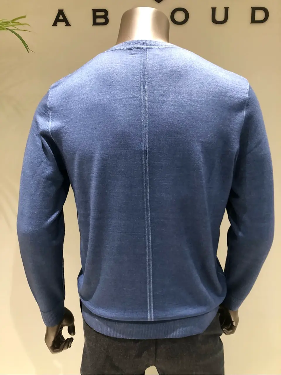 JOSEPH ABBOUD 川田 コーディネート画像