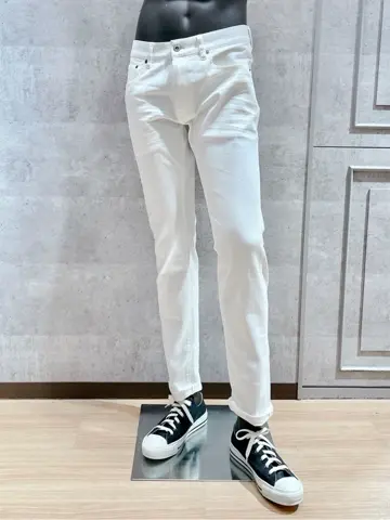 JOSEPH ABBOUD 二澤 コーディネート画像