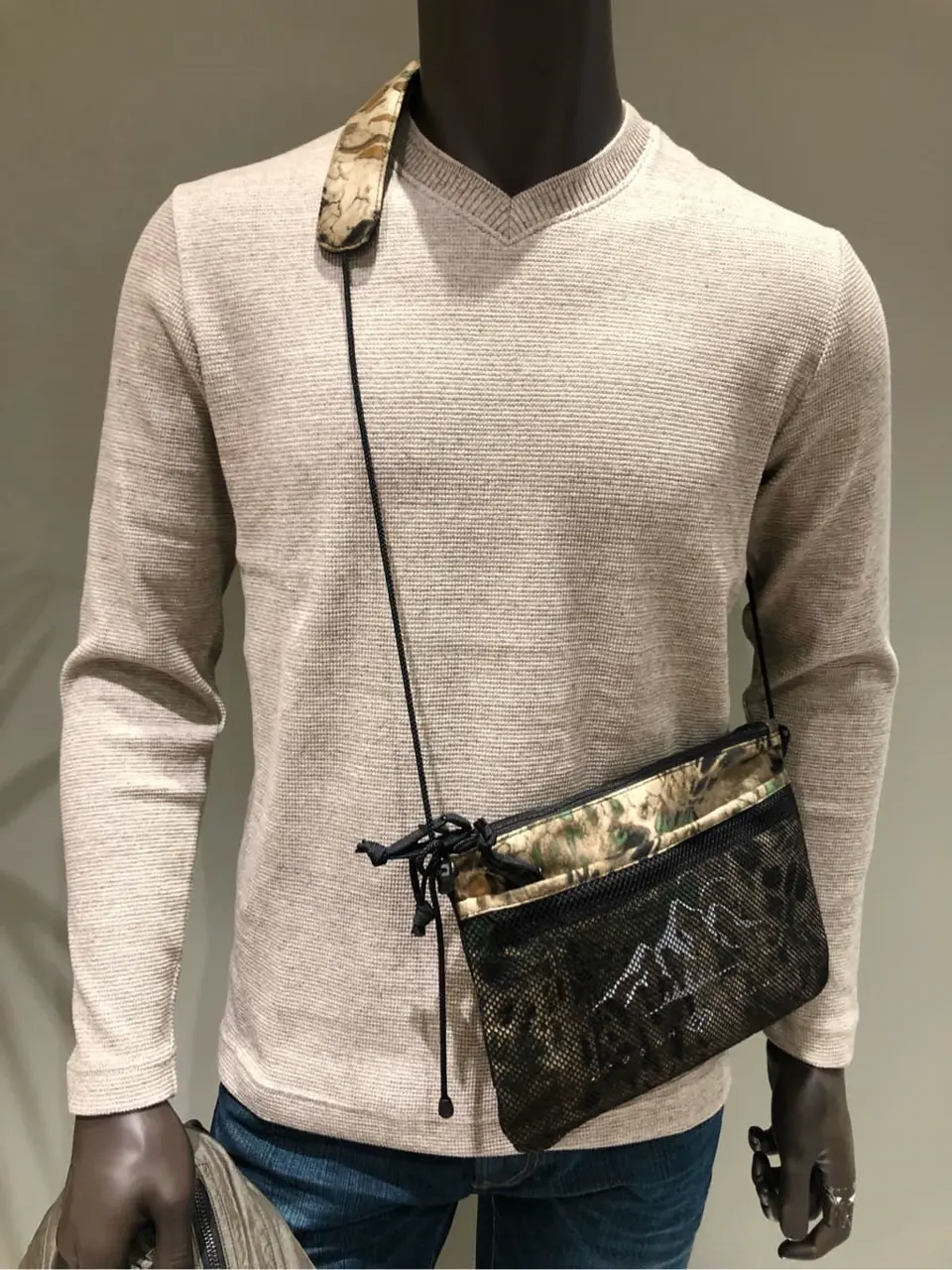 JOSEPH ABBOUD 川田 コーディネート画像