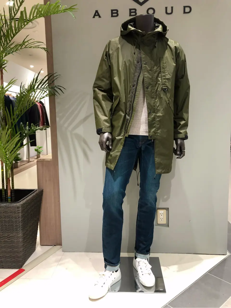 JOSEPH ABBOUD 川田 コーディネート画像