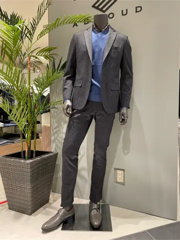 JOSEPH ABBOUD 伊津野 コーディネート画像