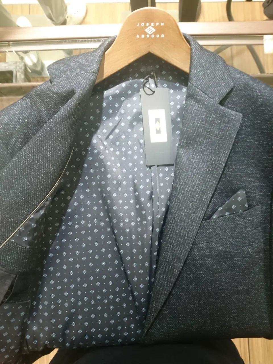 JOSEPH ABBOUD 堂ヶ原猛 コーディネート画像