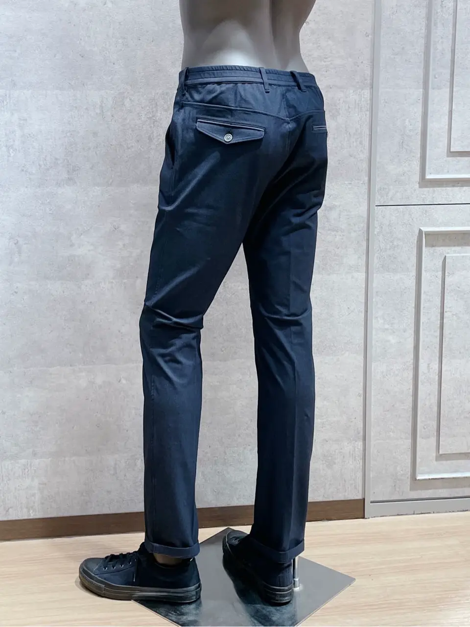 JOSEPH ABBOUD 二澤 コーディネート画像