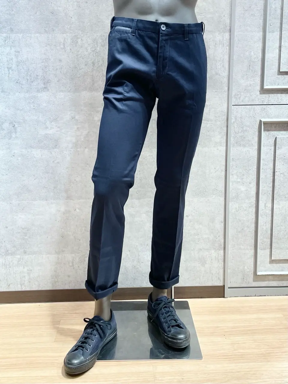 JOSEPH ABBOUD 二澤 コーディネート画像