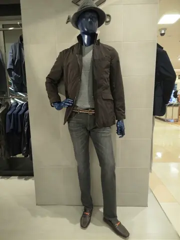 JOSEPH ABBOUD 吉川 コーディネート画像