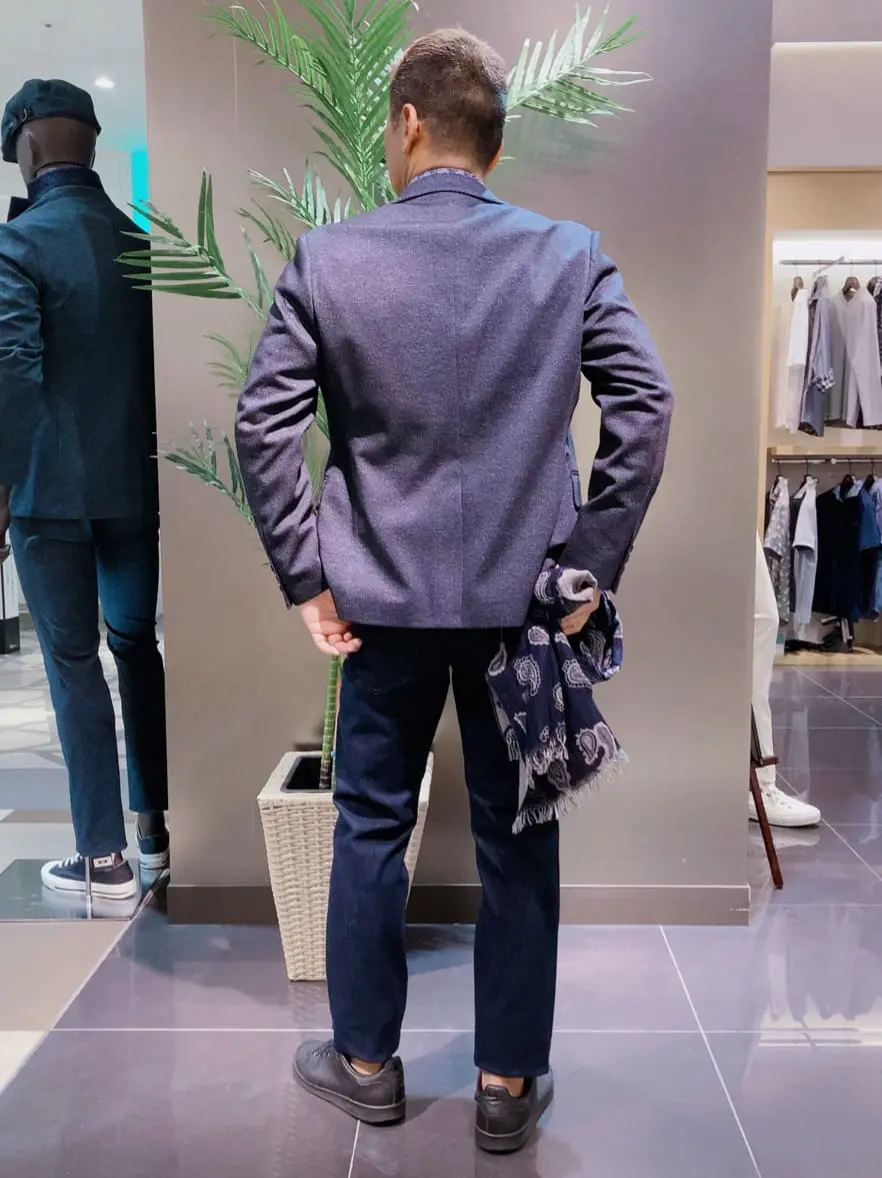 JOSEPH ABBOUD 佐藤 コーディネート画像