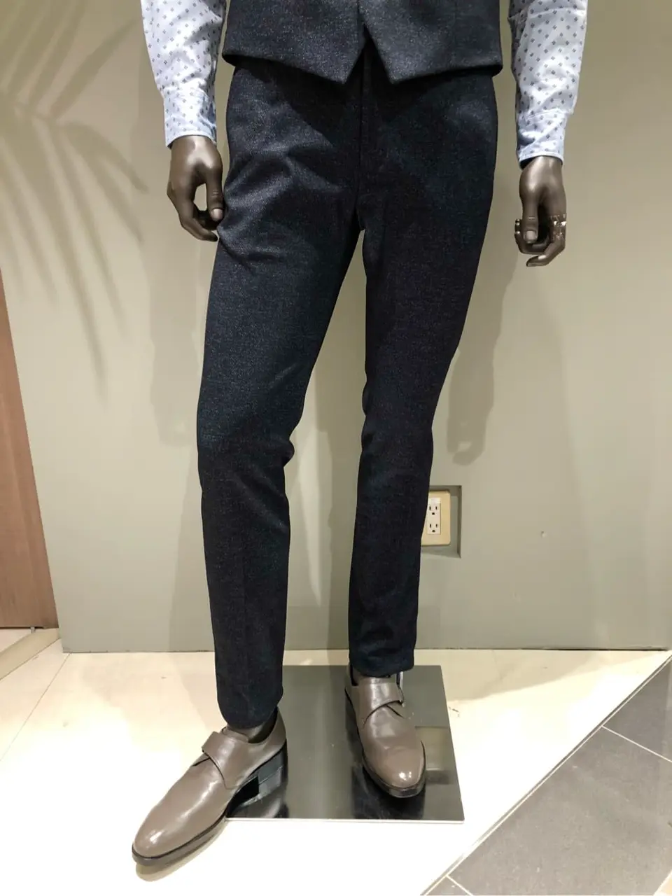 JOSEPH ABBOUD 川田 コーディネート画像