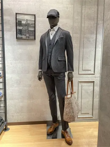 JOSEPH ABBOUD 東　 コーディネート画像