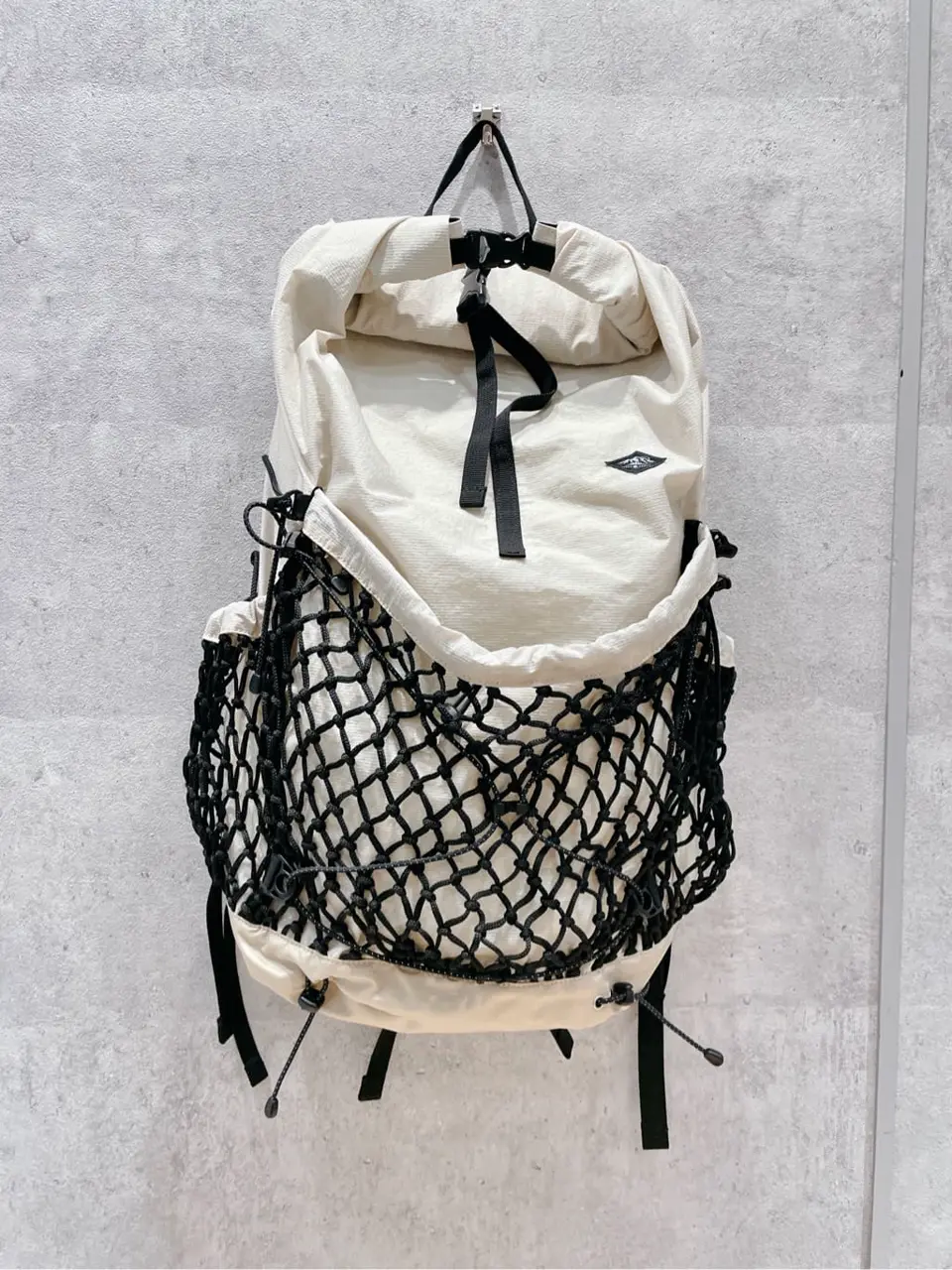 JOSEPH ABBOUD 二澤 コーディネート画像