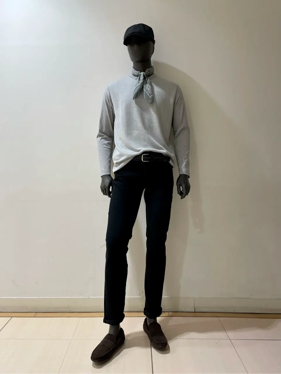 JOSEPH ABBOUD 金本 コーディネート画像