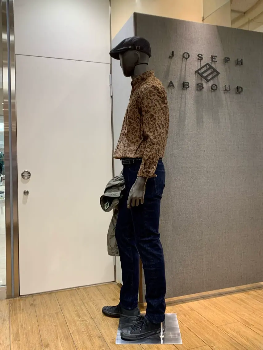 JOSEPH ABBOUD 草野 コーディネート画像