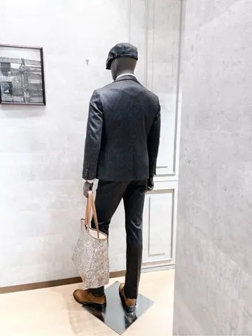 JOSEPH ABBOUD 大久 コーディネート画像