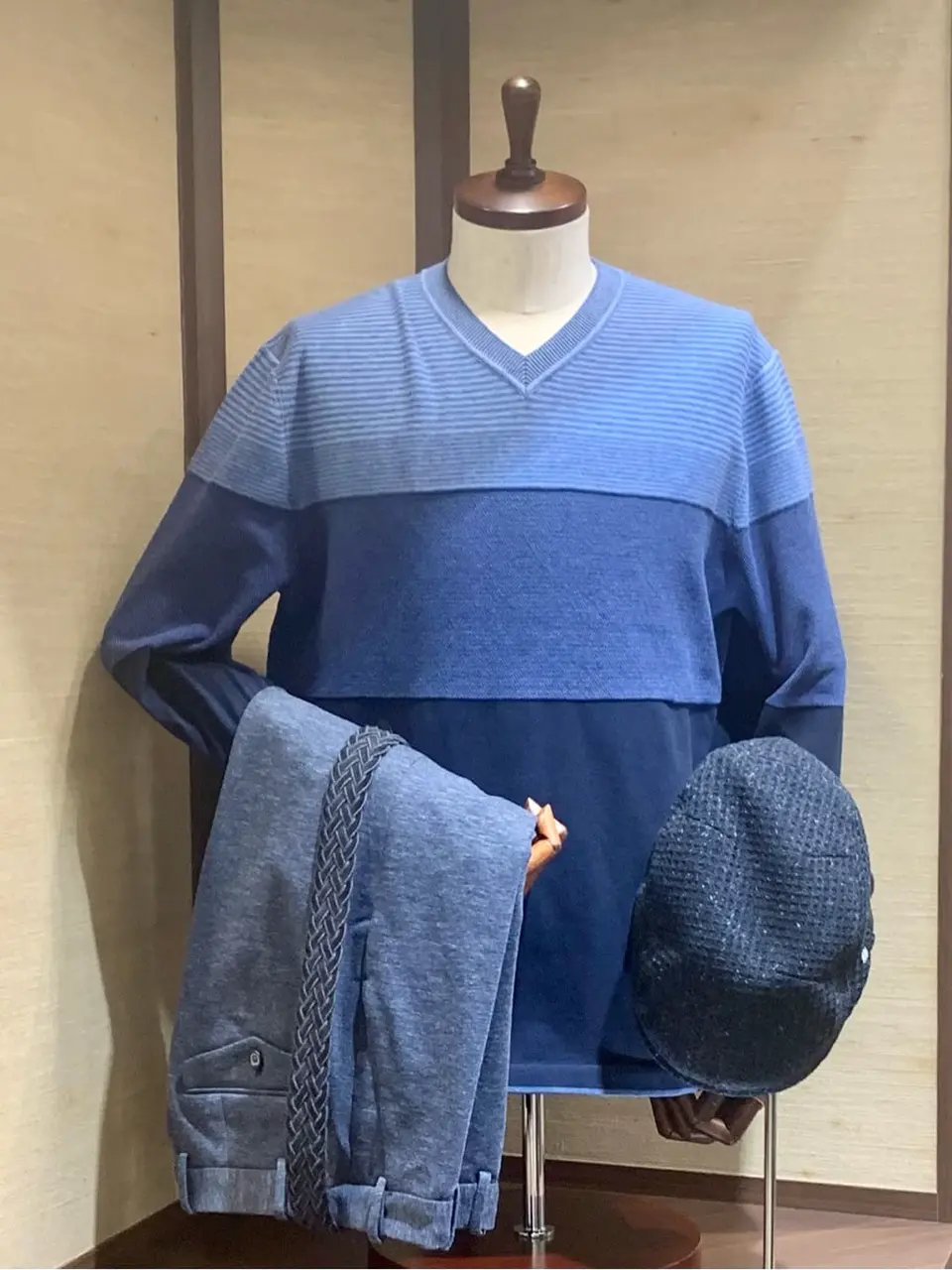  秦 コーディネート画像