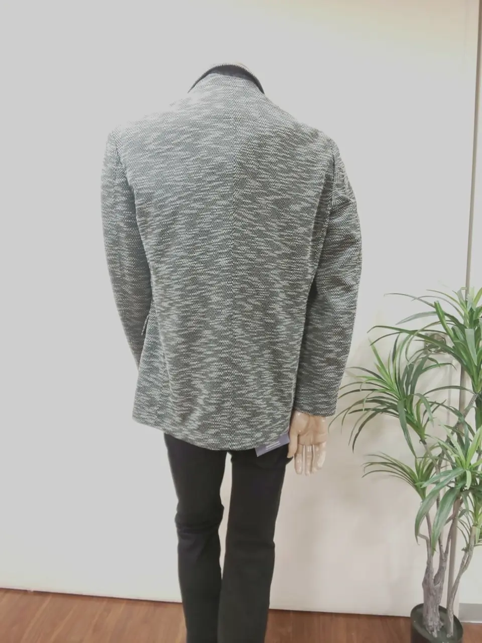 JOSEPH ABBOUD 斉藤 コーディネート画像