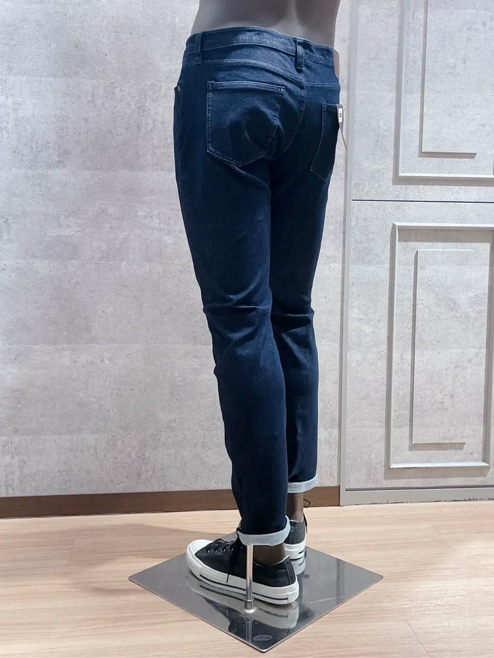 JOSEPH ABBOUD 二澤 コーディネート画像