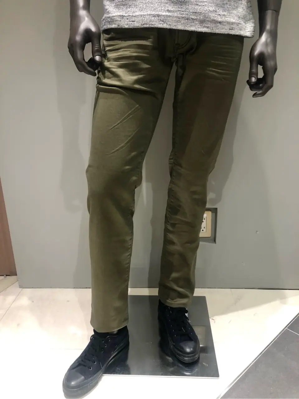 JOSEPH ABBOUD 川田 コーディネート画像