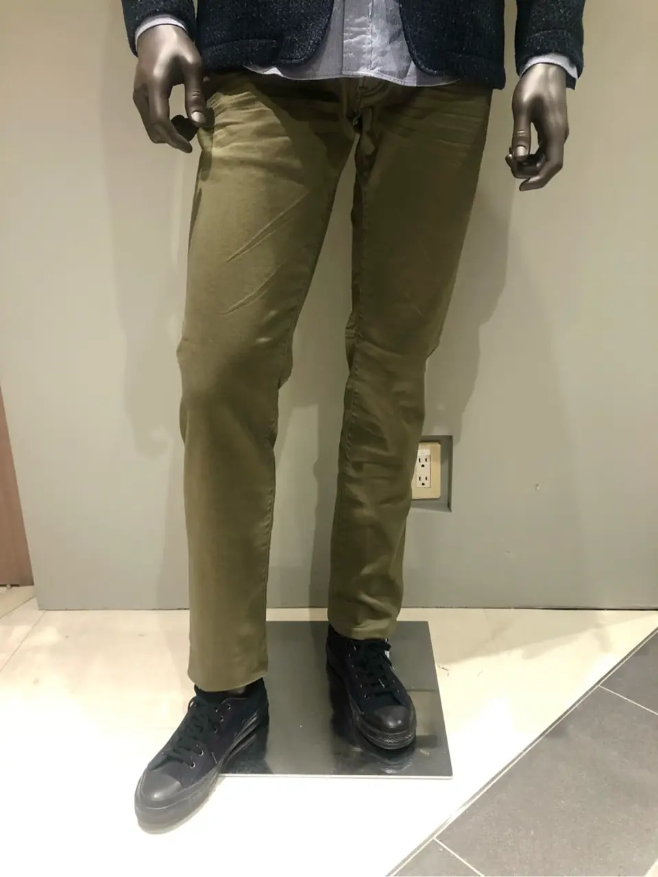 JOSEPH ABBOUD 川田 コーディネート画像