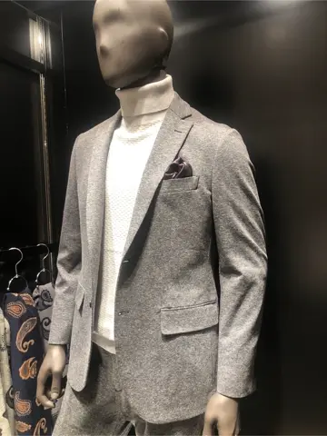 JOSEPH ABBOUD 新林 コーディネート画像