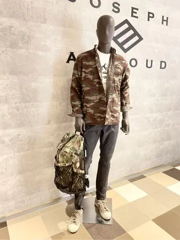 JOSEPH ABBOUD 東　 コーディネート画像