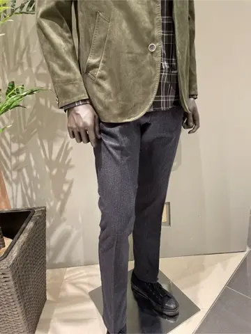 JOSEPH ABBOUD 伊津野 コーディネート画像