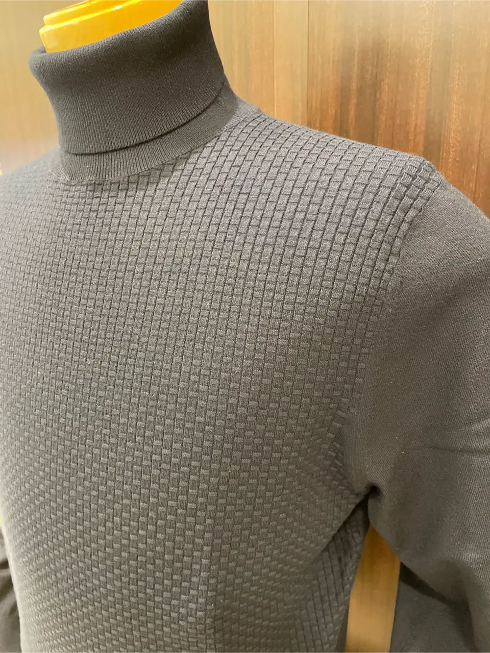 JOSEPH ABBOUD 松山 コーディネート画像