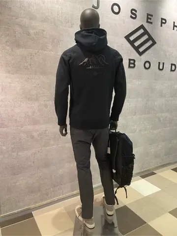 JOSEPH ABBOUD 東　 コーディネート画像