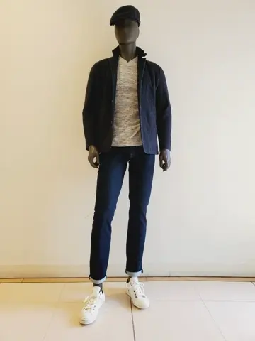 JOSEPH ABBOUD 亀井 コーディネート画像