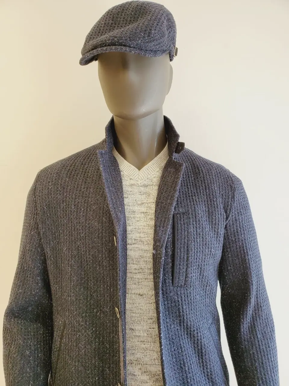 JOSEPH ABBOUD 亀井 コーディネート画像