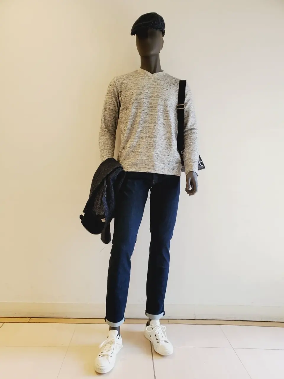 JOSEPH ABBOUD 亀井 コーディネート画像