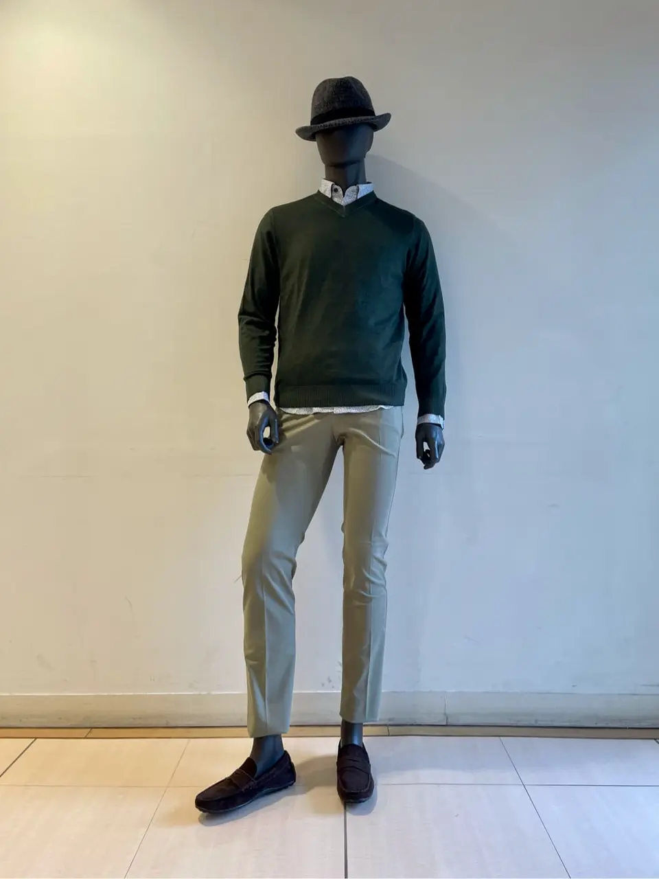 JOSEPH ABBOUD 金本 コーディネート画像