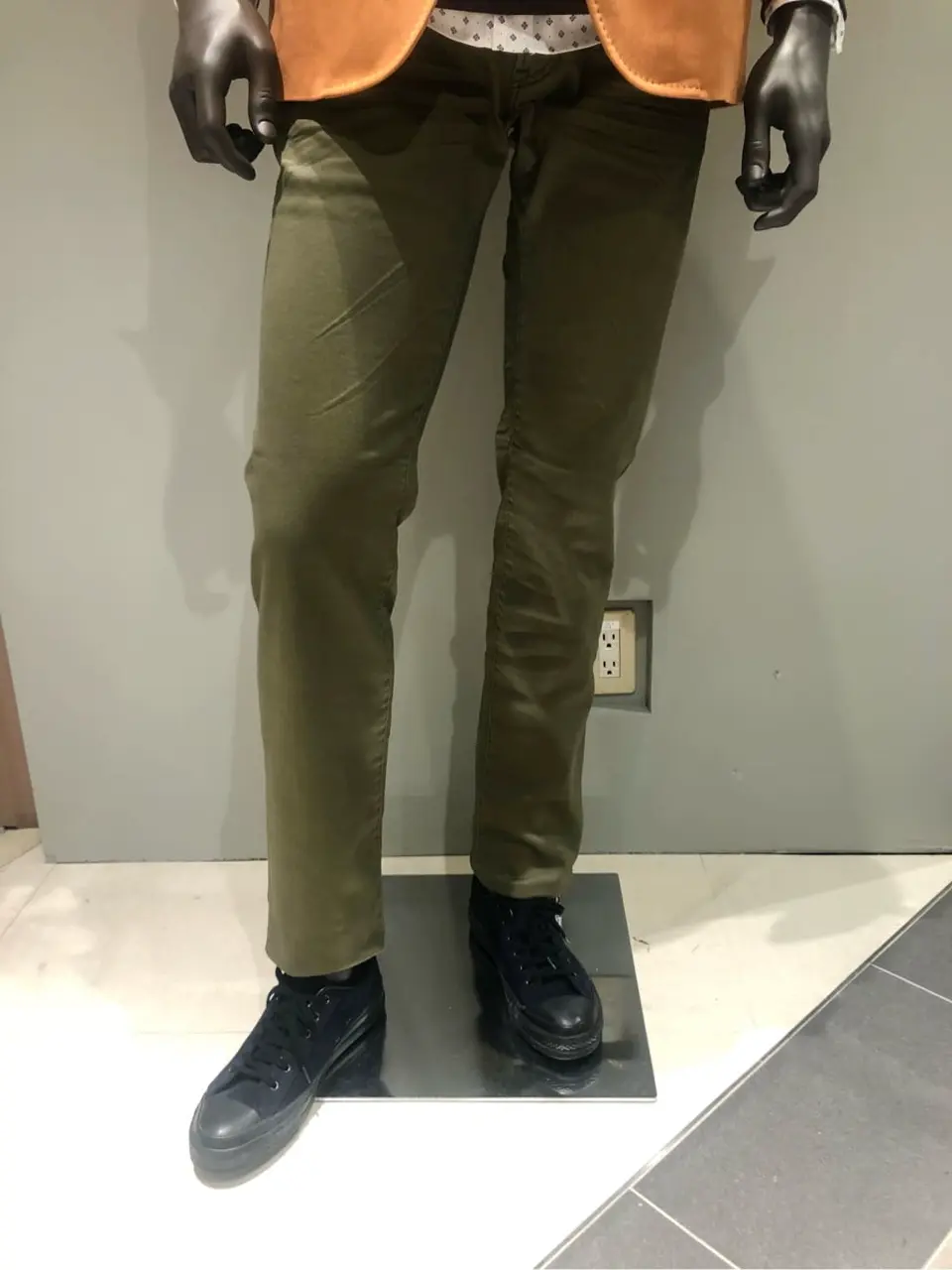 JOSEPH ABBOUD 川田 コーディネート画像