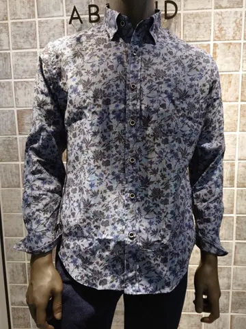 JOSEPH ABBOUD 中島 コーディネート画像