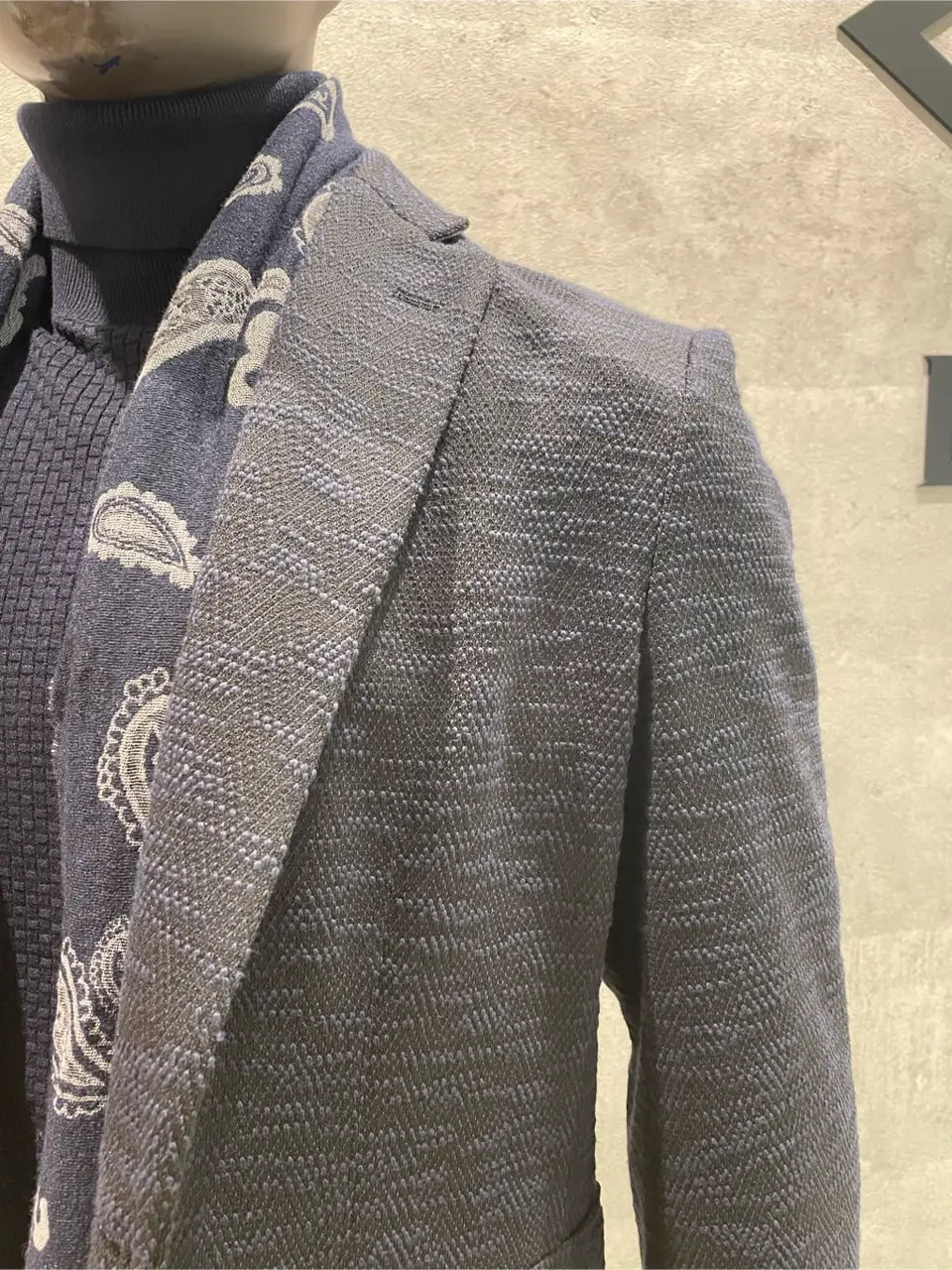 JOSEPH ABBOUD 東　 コーディネート画像