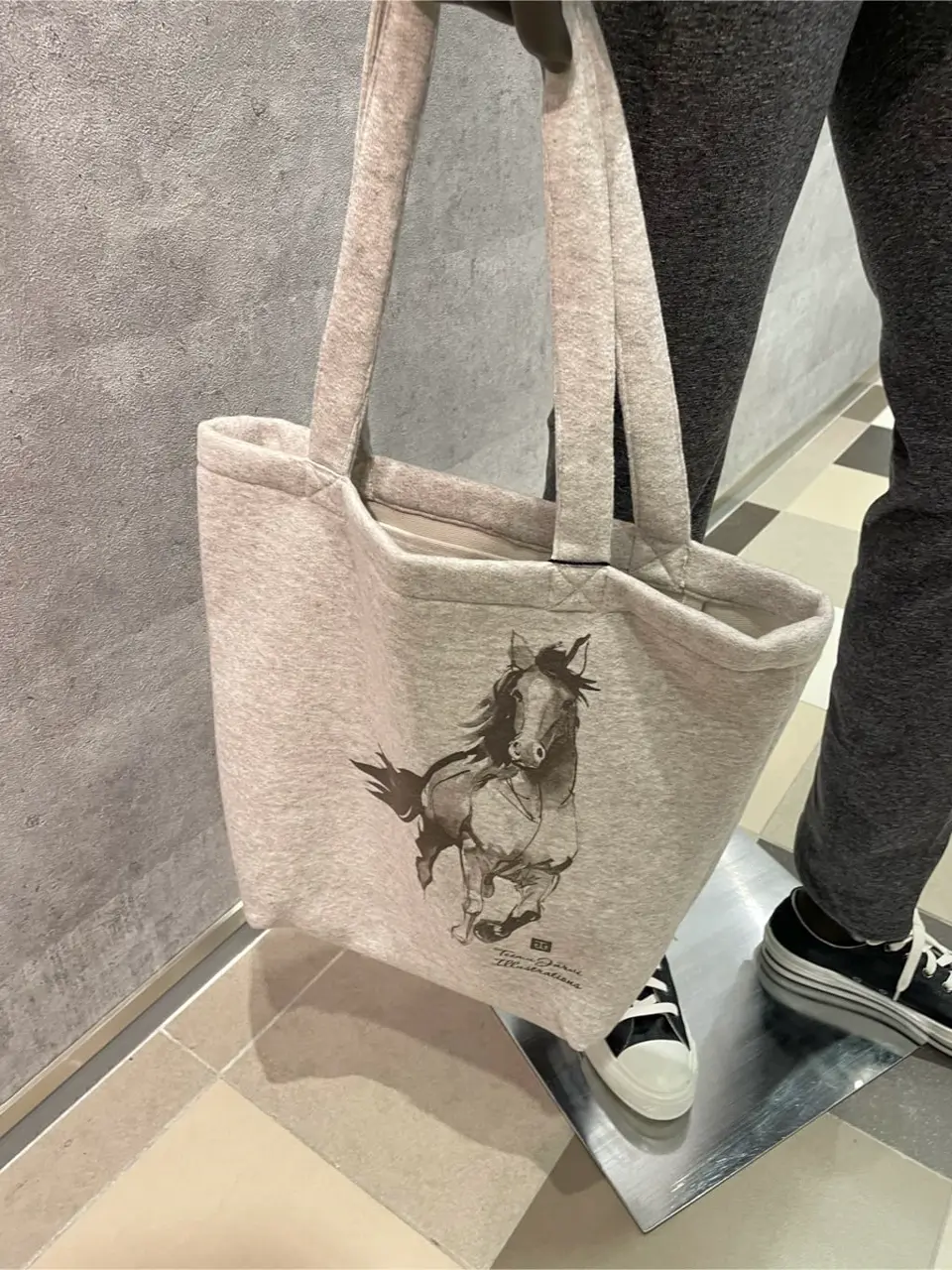 JOSEPH ABBOUD 東　 コーディネート画像