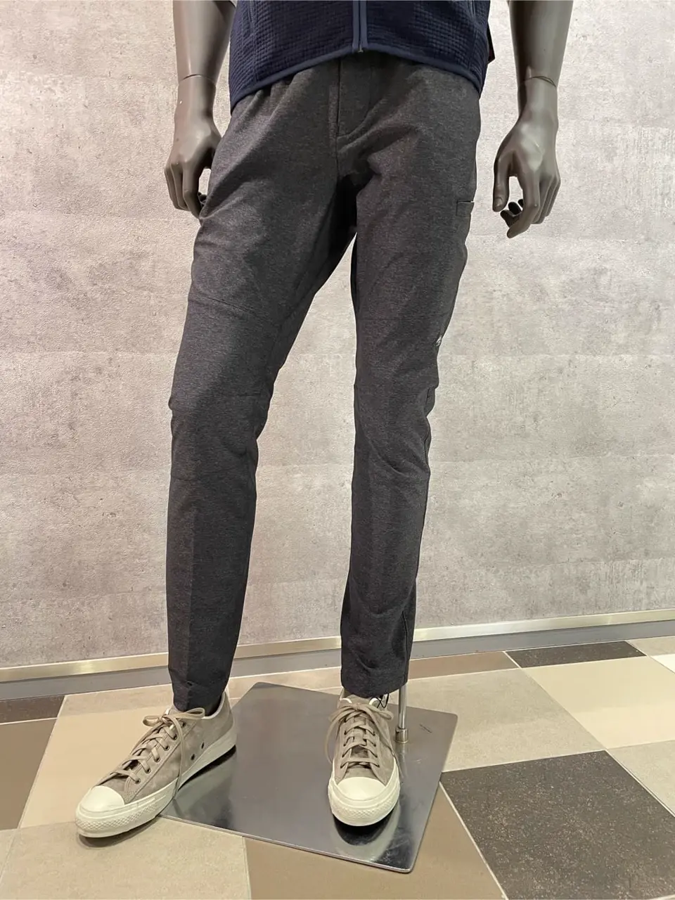 JOSEPH ABBOUD 東　 コーディネート画像